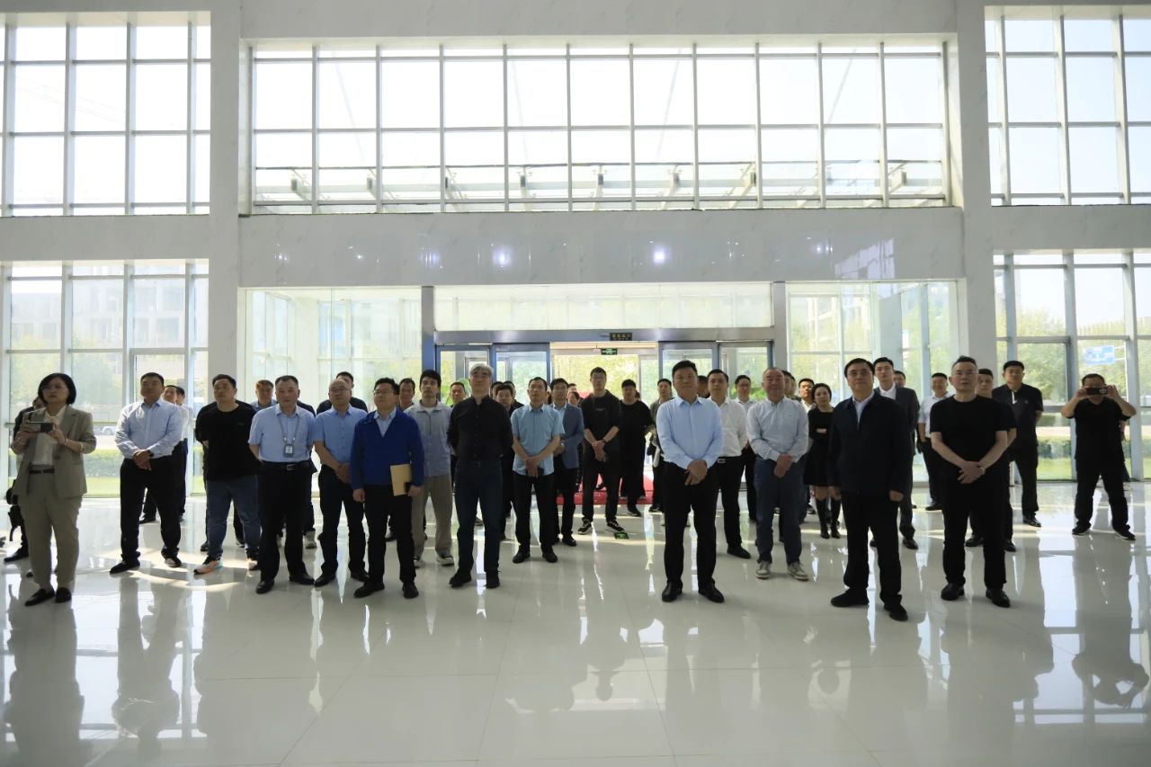 河南省2024國家“學(xué)生飲用奶計(jì)劃”推廣工作推進(jìn)會(huì)在鄭州成功舉辦！