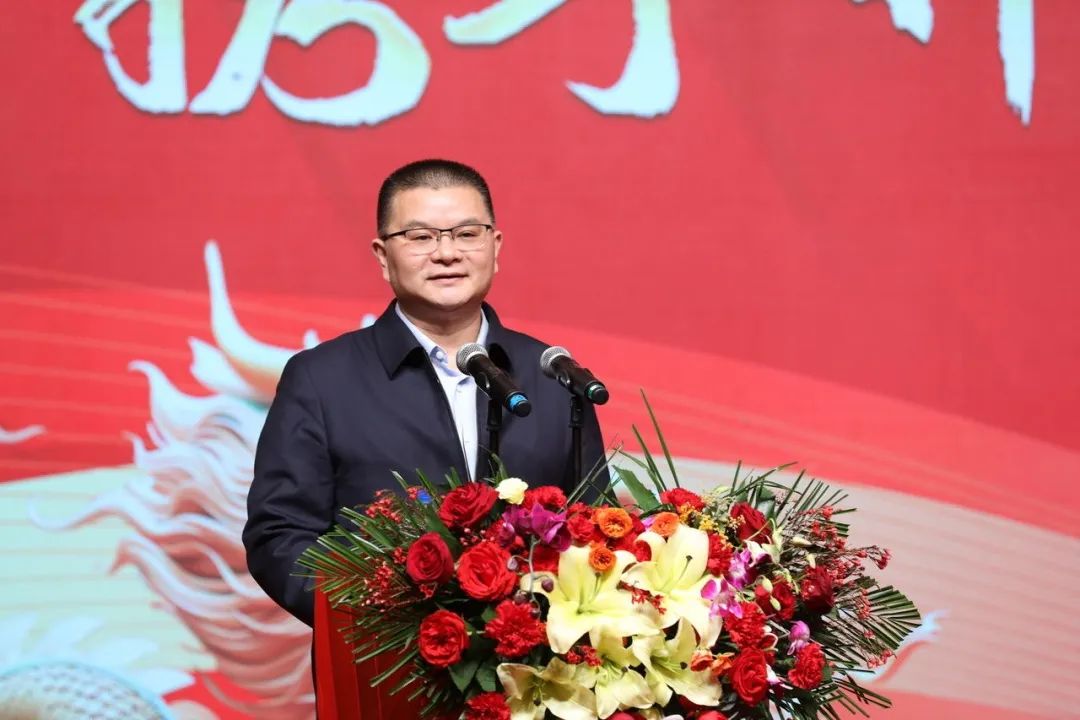 花花牛乳業(yè)30周年暨2024年客戶大會(huì)圓滿召開！