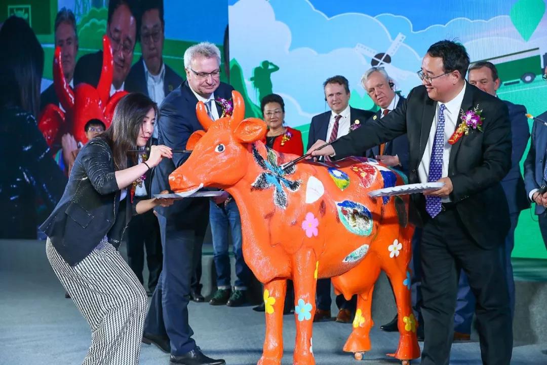 SDDDC走進(jìn)河南，看看花花牛的國際范兒！