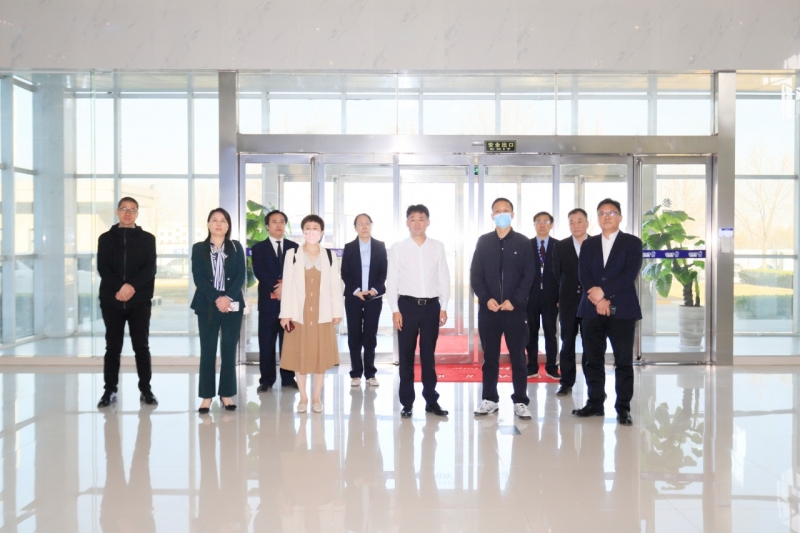 花花牛| 省農(nóng)投集團董事長李曉寰一行蒞臨花花牛調(diào)研指導工作