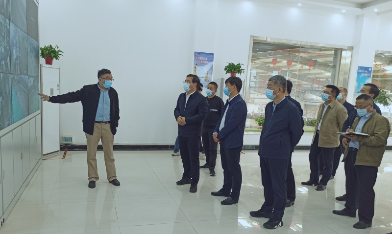 駐馬店市委副書記、市長(zhǎng)李躍勇一行 蒞臨花花牛乳業(yè)集團(tuán)新蔡豫信瑞亞牧場(chǎng)調(diào)研