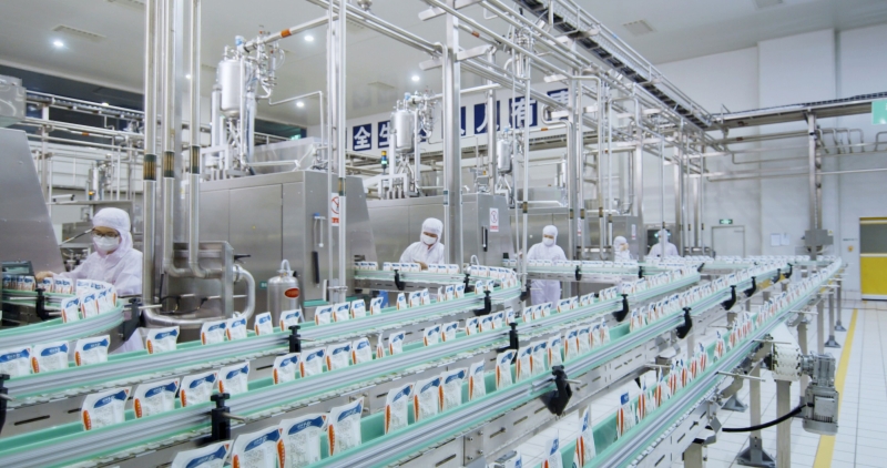 花花牛｜同舟共濟抗疫保供，全力守護鄭州市民“奶瓶子”