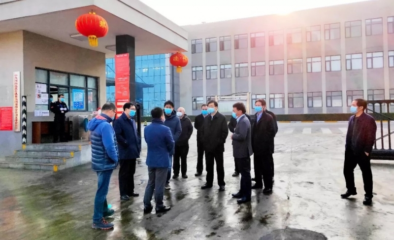 全面復(fù)工 確?！翱挂摺逼陂g百姓所需